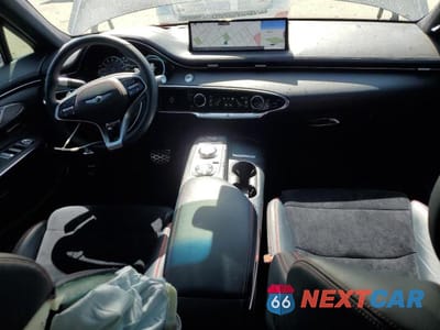 Zdjęcie 8 z 13 samochodu: 2022 GENESIS GV70 VIN:KMUMCDTC3NU032380 - miniatura