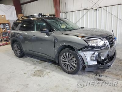 Czwarte zdjęcie samochodu z boku: 2023 NISSAN PATHFINDER SL VIN:5N1DR3CBXPC247732 - miniatura