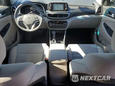 Zdjęcie 8 z 16 samochodu: 2020 HYUNDAI TUCSON SE VIN:KM8J23A45LU077702 - miniatura