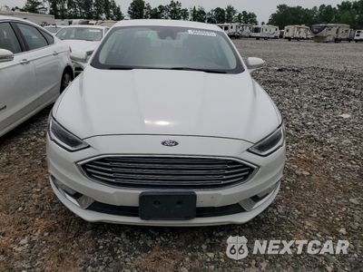 Piąte zdjęcie samochodu w środku: 2017 FORD FUSION SE HYBRID VIN:3FA6P0LU5HR410041 - miniatura