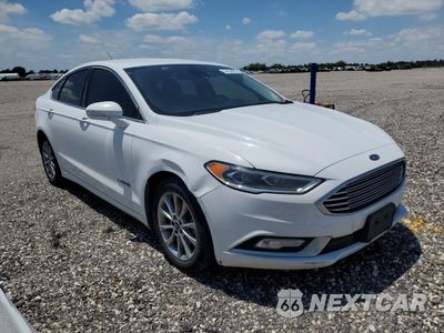Czwarte zdjęcie samochodu z boku: 2017 FORD FUSION SE HYBRID VIN:3FA6P0LUXHR409306 - miniatura