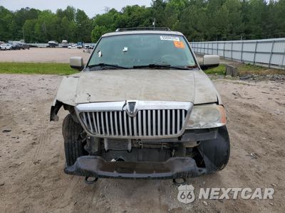 Piąte zdjęcie samochodu w środku: 2005 LINCOLN NAVIGATOR VIN:5LMFU27525LJ10705 - miniatura
