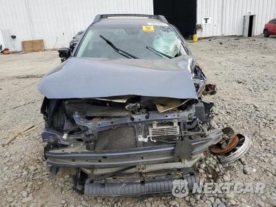 Piąte zdjęcie samochodu w środku: 2017 SUBARU OUTBACK 2.5I LIMITED VIN:4S4BSANCXH3350544 - miniatura