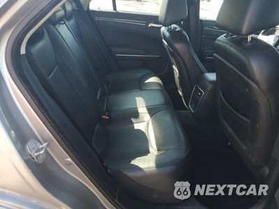 Zdjęcie 10 z 14 samochodu: 2015 CHRYSLER 300 LIMITED VIN:2C3CCAAG6FH859706 - miniatura