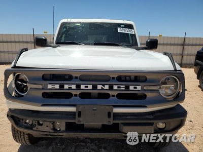 Piąte zdjęcie samochodu w środku: 2024 FORD BRONCO BIG BEND VIN:1FMDE7BHXRLB31331 - miniatura