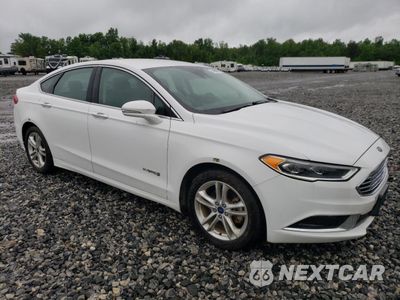 Czwarte zdjęcie samochodu z boku: 2018 FORD FUSION SE HYBRID VIN:3FA6P0LU5JR118816 - miniatura