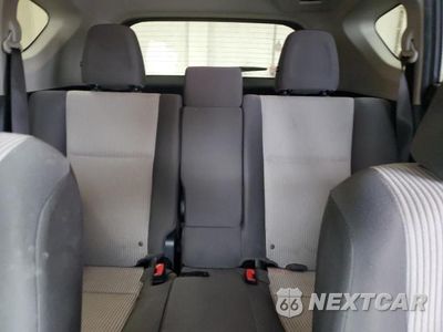 Zdjęcie 10 z 14 samochodu: 2015 TOYOTA RAV4 LE VIN:JTMZFREV7FD053262 - miniatura