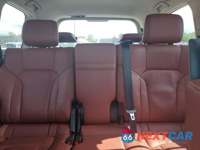 Zdjęcie 10 z 16 samochodu: 2016 LEXUS LX 570 VIN:JTJHY7AX9G4219815 - miniatura