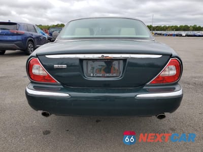 Zdjęcie 6 z 13 samochodu: 2004 JAGUAR XJ8 VIN:SAJEA71C24SG07794 - miniatura