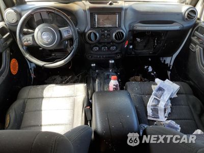 Zdjęcie 8 z 13 samochodu: 2012 JEEP WRANGLER UNLIMITED SPORT VIN:1C4BJWDG8CL140865 - miniatura