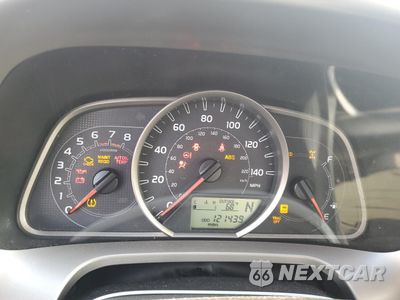 Zdjęcie 9 z 15 samochodu: 2015 TOYOTA RAV4 XLE VIN:JTMRFREVXFD133784 - miniatura