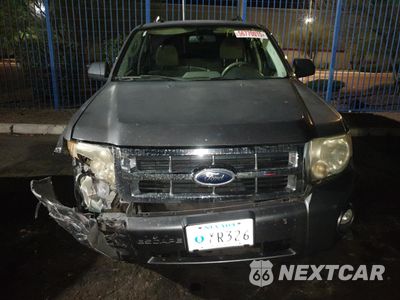 Piąte zdjęcie samochodu w środku: 2011 FORD ESCAPE XLT VIN:1FMCU0DG2BKC36192 - miniatura