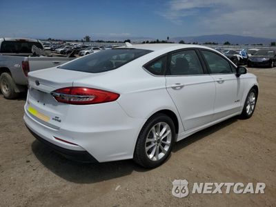 Trzecie zdjęcie samochodu z tyłu: 2019 FORD FUSION SE VIN:3FA6P0LUXKR285125 - miniatura