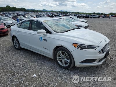 Czwarte zdjęcie samochodu z boku: 2018 FORD FUSION SE HYBRID VIN:3FA6P0LU1JR129926 - miniatura