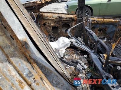 Zdjęcie 10 z 11 samochodu: 2013 AUDI S5 PREMIUM PLUS VIN:WAUCGAFR1DA031615 - miniatura