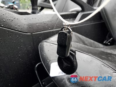 Zdjęcie 8 z 10 samochodu: 2023 POLARIS SLINGSHOT SL VIN:57XAAPGD0P8154486 - miniatura