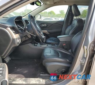 Zdjęcie 7 z 13 samochodu: 2017 JEEP CHEROKEE VIN:1C4PJMDS4HW636475 - miniatura