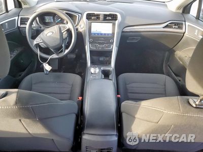 Zdjęcie 8 z 12 samochodu: 2020 FORD FUSION SE VIN:3FA6P0LU2LR119067 - miniatura