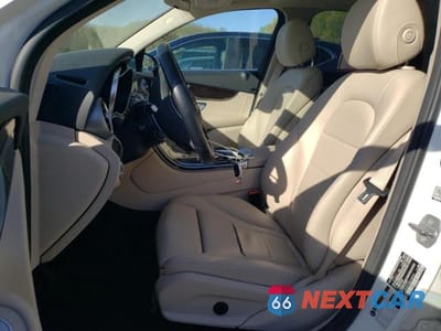 Zdjęcie 7 z 13 samochodu: 2016 MERCEDES-BENZ GLC 300 4MATIC VIN:WDC0G4KB6GF100431 - miniatura