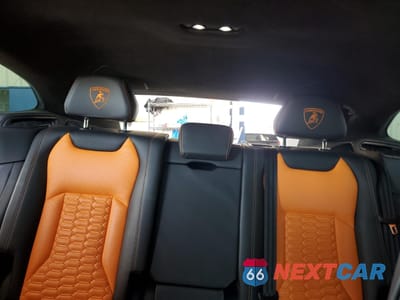 Zdjęcie 10 z 16 samochodu: 2021 LAMBORGHINI URUS VIN:ZPBCA1ZL1MLA14449 - miniatura