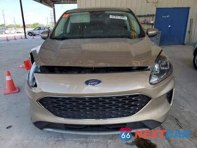 Piąte zdjęcie samochodu w środku: 2021 FORD ESCAPE SE VIN:1FMCU0G63MUB00700 - miniatura