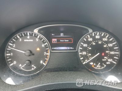 Zdjęcie 9 z 14 samochodu: 2017 NISSAN ALTIMA 2.5 VIN:1N4AL3AP4HC168958 - miniatura