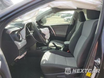 Zdjęcie 7 z 13 samochodu: 2014 TOYOTA RAV4 LE VIN:JTMZFREV8EJ004846 - miniatura