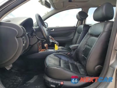 Zdjęcie 7 z 12 samochodu: 2003 VOLKSWAGEN PASSAT GLX 4MOTION VIN:WVWYH63B33E124959 - miniatura