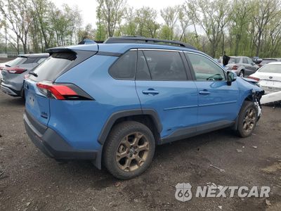 Trzecie zdjęcie samochodu z tyłu: 2023 TOYOTA RAV4 WOODLAND EDITION VIN:2T3UWRFV1PW168792 - miniatura