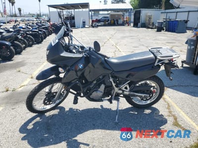 Trzecie zdjęcie samochodu z tyłu: 2008 KAWASAKI KL650 E VIN:JKAKLEE138DA00218 - miniatura