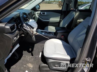 Zdjęcie 7 z 13 samochodu: 2021 FORD EXPLORER XLT VIN:1FMSK8DH5MGA93933 - miniatura