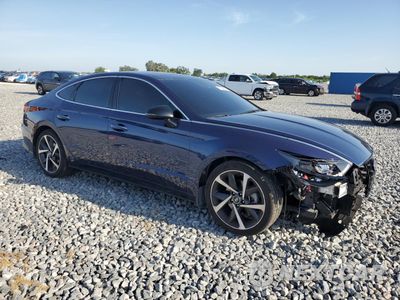 Czwarte zdjęcie samochodu z boku: 2022 HYUNDAI SONATA SEL PLUS VIN:5NPEJ4J21NH141745 - miniatura