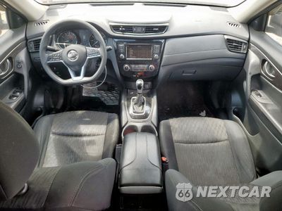 Zdjęcie 8 z 13 samochodu: 2019 NISSAN ROGUE S VIN:5N1AT2MT5KC755427 - miniatura