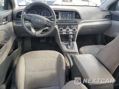 Zdjęcie 8 z 13 samochodu: 2019 HYUNDAI ELANTRA SEL VIN:5NPD84LF7KH405666 - miniatura