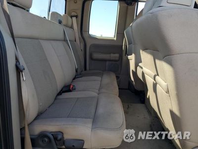Zdjęcie 19 z 24 samochodu: 2006 FORD F150 VIN:1FTPX12536FA10679 - miniatura