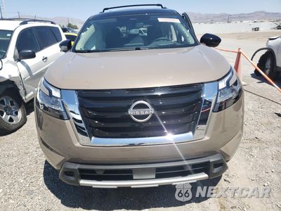 Piąte zdjęcie samochodu w środku: 2024 NISSAN PATHFINDER PLATINUM VIN:5N1DR3DG5RC287469 - miniatura