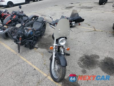 Piąte zdjęcie samochodu w środku: 2008 SUZUKI GZ250 VIN:VTTNJ48A782100584 - miniatura
