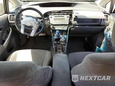 Zdjęcie 8 z 13 samochodu: 2010 TOYOTA PRIUS VIN:JTDKN3DU6A0090328 - miniatura