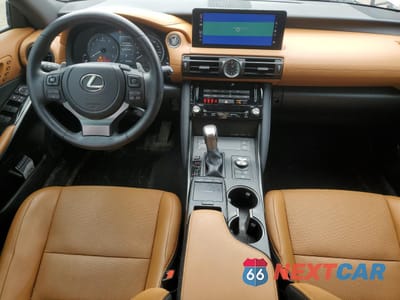 Zdjęcie 8 z 13 samochodu: 2023 LEXUS IS 300 VIN:JTHD81F21P5051706 - miniatura