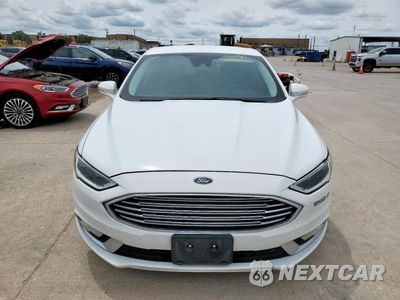 Piąte zdjęcie samochodu w środku: 2017 FORD FUSION SE HYBRID VIN:3FA6P0LU0HR409217 - miniatura