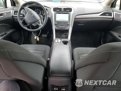 Zdjęcie 8 z 13 samochodu: 2019 FORD FUSION SE VIN:3FA6P0LU9KR124801 - miniatura