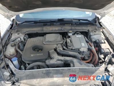 Zdjęcie 11 z 13 samochodu: 2018 FORD FUSION SE HYBRID VIN:3FA6P0LUXJR171575 - miniatura
