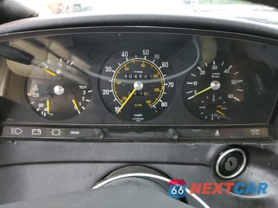 Zdjęcie 9 z 12 samochodu: 1982 MERCEDES-BENZ 300 TDT VIN:WDBAB93A8CN011633 - miniatura