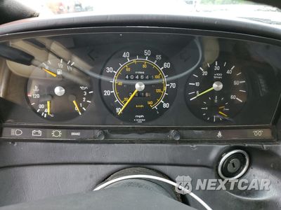 Zdjęcie 9 z 12 samochodu: 1982 MERCEDES-BENZ 300 TDT VIN:WDBAB93A8CN011633 - miniatura