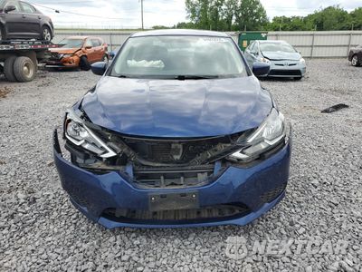 Piąte zdjęcie samochodu w środku: 2017 NISSAN SENTRA S VIN:3N1AB7AP3HY405826 - miniatura