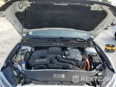 Zdjęcie 11 z 12 samochodu: 2018 FORD FUSION SE HYBRID VIN:3FA6P0LU6JR118808 - miniatura