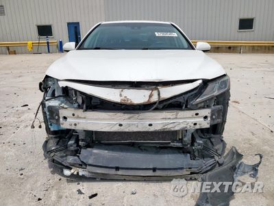 Piąte zdjęcie samochodu w środku: 2020 TOYOTA CAMRY SE VIN:4T1G11AK5LU886911 - miniatura