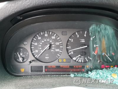 Zdjęcie 9 z 12 samochodu: 2006 BMW X5 4.4I VIN:5UXFB53546LV21947 - miniatura