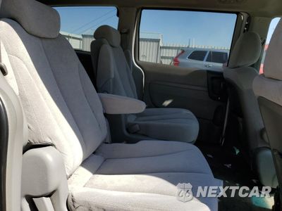 Zdjęcie 11 z 13 samochodu: 2006 KIA SEDONA EX VIN:KNDMB233566036298 - miniatura