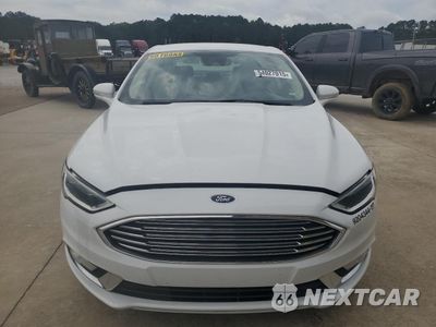 Piąte zdjęcie samochodu w środku: 2017 FORD FUSION SE HYBRID VIN:3FA6P0LUXHR409239 - miniatura